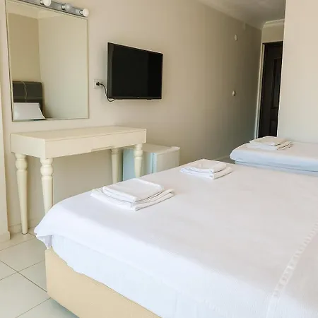 Karadede 酒店 Çeşme